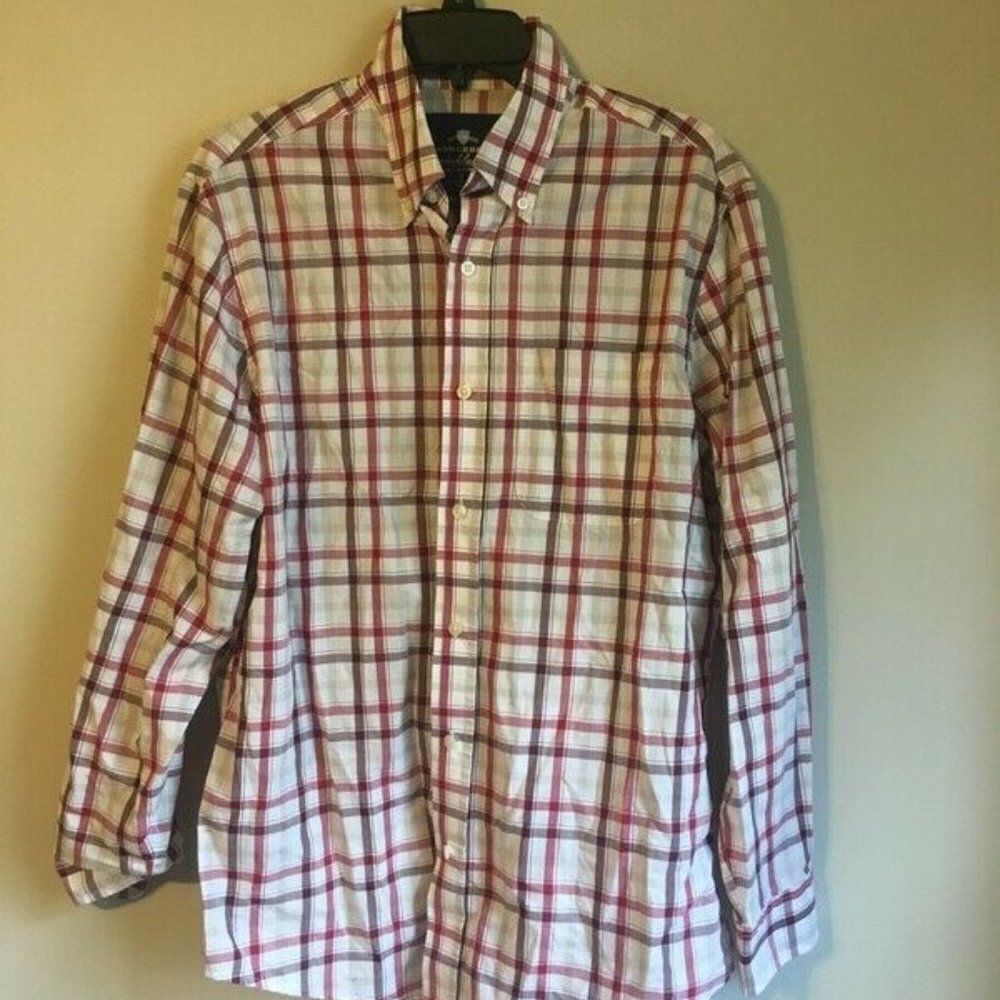 Saddlebred men's medium plaid‎ buttoned down shirt